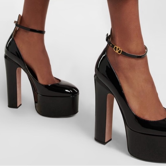 VALENTINO GARAVANI | Tan-Go Patent Leather Platform Pumps - Picture 8 of 8